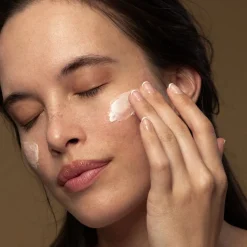 Harmony Hyaluronic Manuka Honey Night Cream, 60 ml
